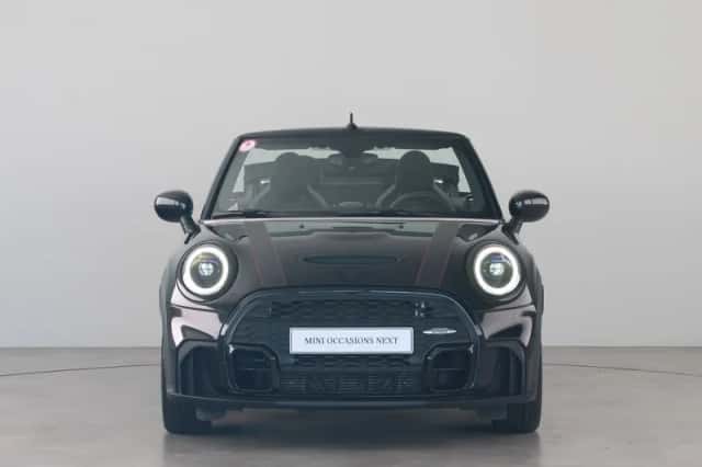 MINI Cabrio (2022) thumbnail 3