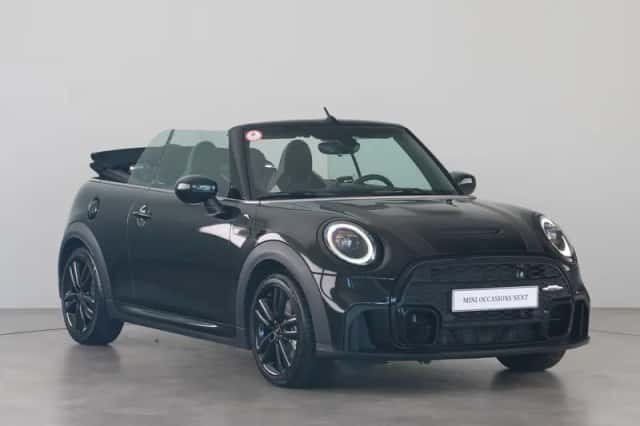 MINI Cabrio (2022) thumbnail 5
