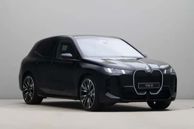 BMW iX (2026) thumbnail 3