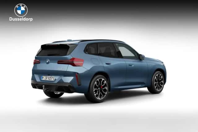 BMW X3 (2026) thumbnail 2