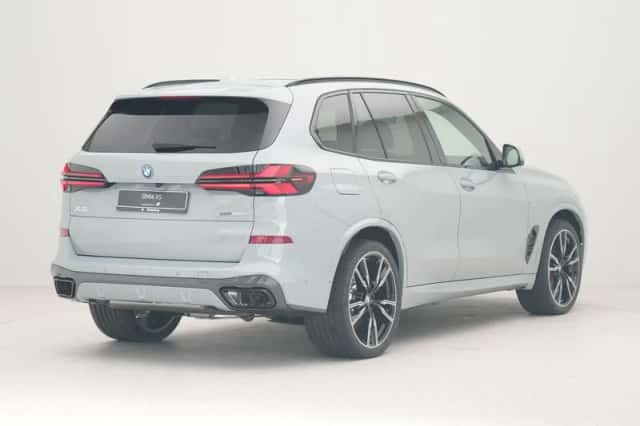 BMW X5 (2026) thumbnail 5