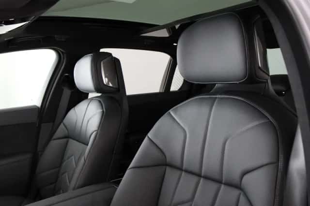 BMW i7 (2026) thumbnail 5