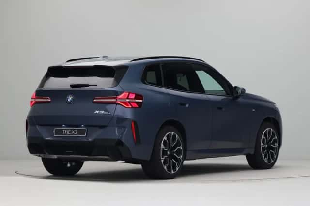 BMW X3 (2026) thumbnail 5