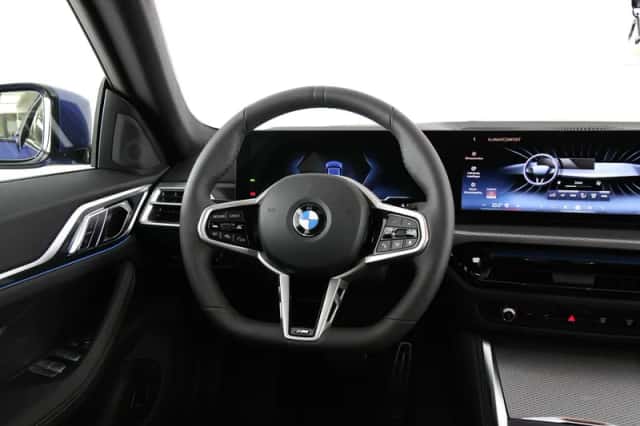 BMW i4 (2026) thumbnail 2