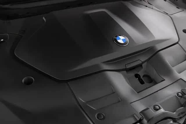 BMW iX3 (2026) thumbnail 4