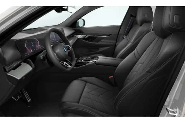BMW i5 (2026) thumbnail 4