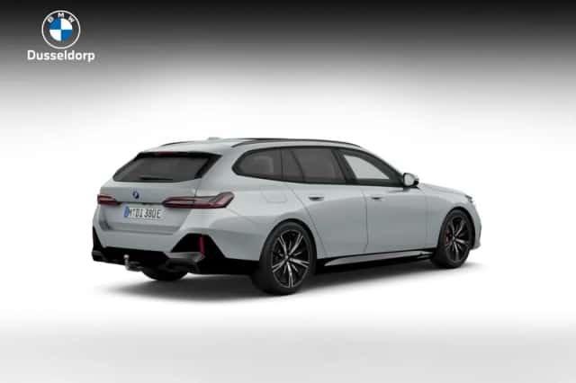 BMW i5 (2026) thumbnail 2