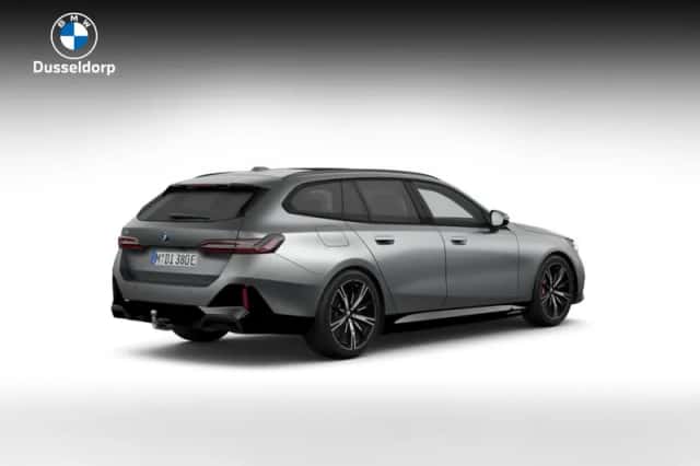 BMW i5 (2026) thumbnail 2