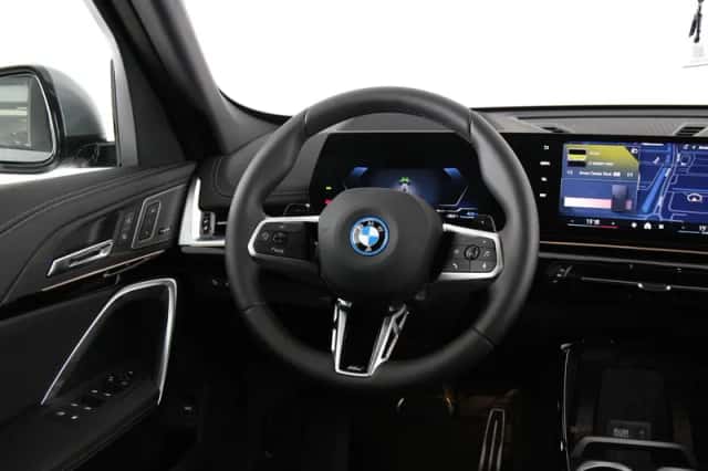 BMW X1 (2026) thumbnail 2