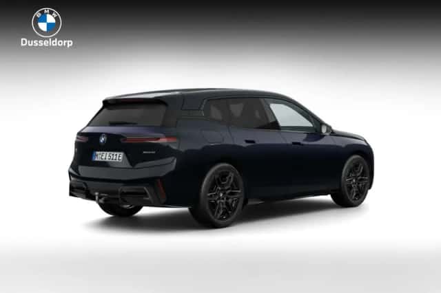 BMW iX (2026) thumbnail 2
