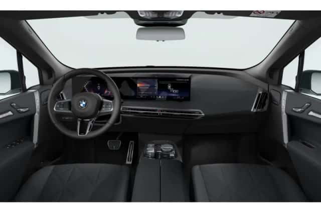 BMW iX (2026) thumbnail 3
