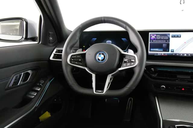 BMW 3-Serie (2026) thumbnail 2
