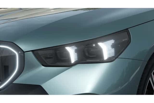 BMW i5 (2026) thumbnail 6