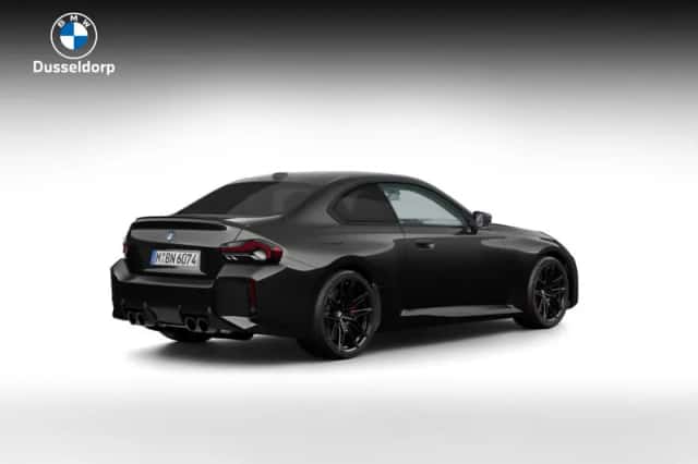 BMW M2 (2026) thumbnail 2