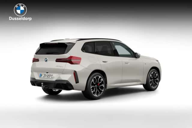 BMW X3 (2026) thumbnail 2
