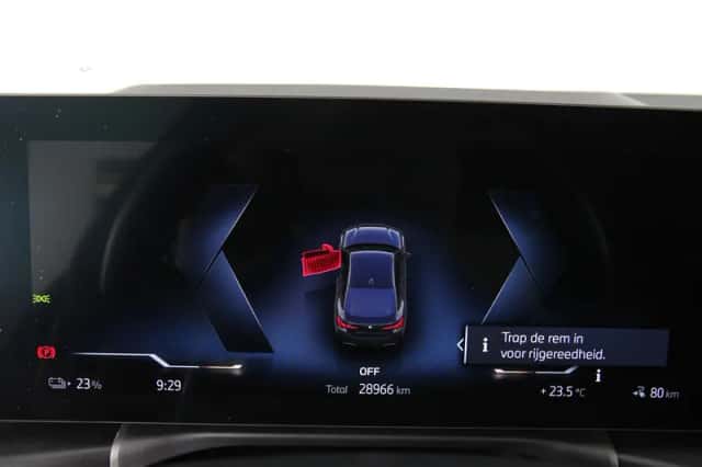 BMW i4 (2026) thumbnail 3