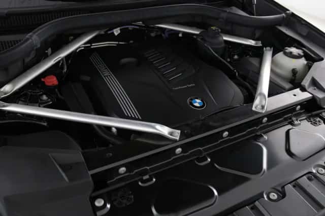 BMW X6 (2021) thumbnail 4