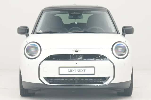 MINI Cooper (2025) thumbnail 6