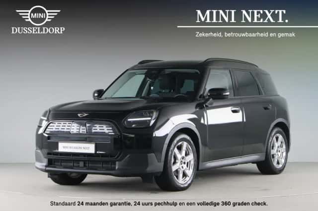 MINI Countryman (2024) thumbnail 1