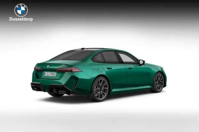 BMW M5 (2026) thumbnail 2