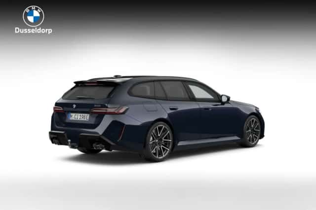 BMW M5 (2026) thumbnail 2