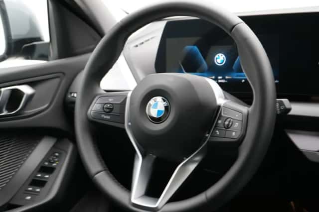 BMW 1-Serie (2025) thumbnail 2