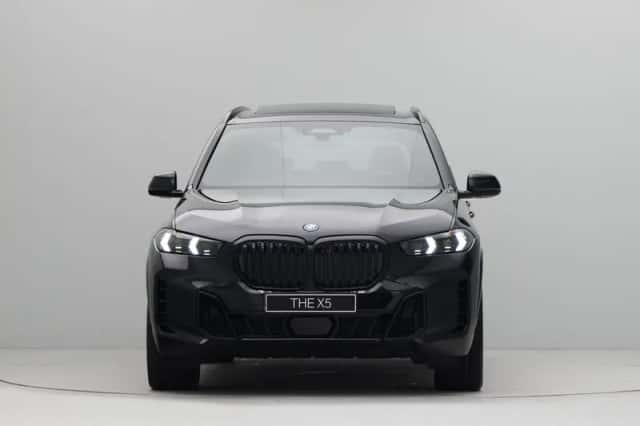 BMW X5 (2026) thumbnail 2