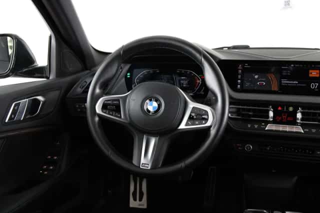BMW 1-Serie (2022) thumbnail 2