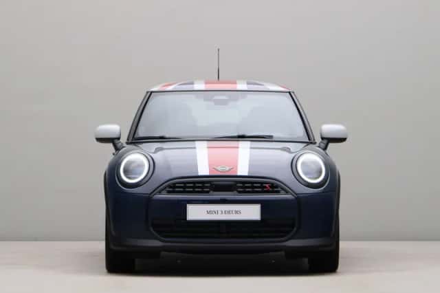 MINI Cooper (2026) thumbnail 6