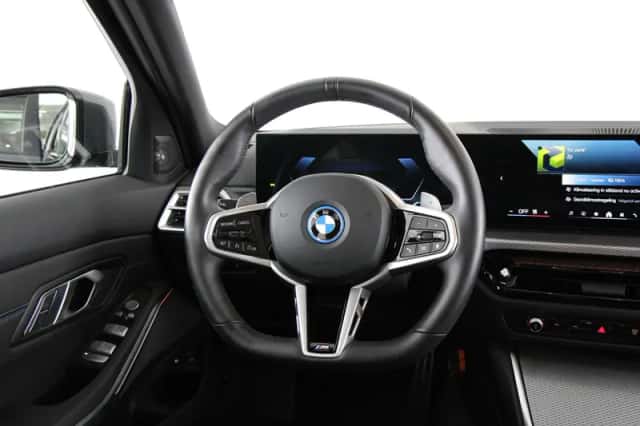 BMW 3-Serie (2026) thumbnail 1