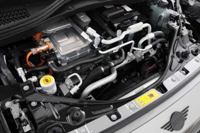 MINI Cooper (2026) thumbnail 4