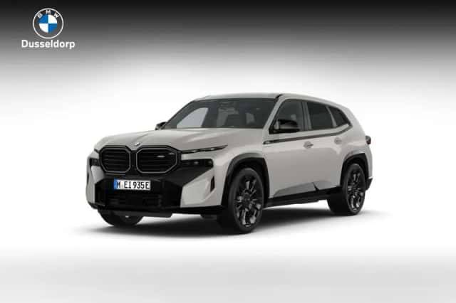 BMW XM (2026) thumbnail 1