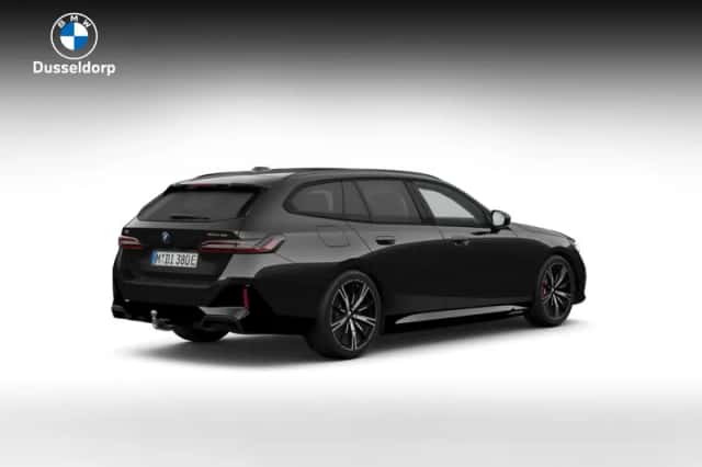 BMW i5 (2026) thumbnail 2