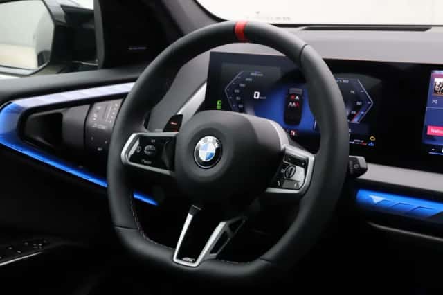 BMW X3 (2025) thumbnail 2