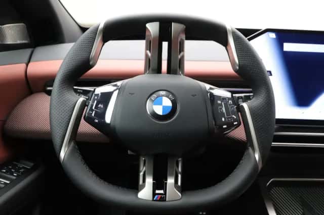BMW iX3 (2026) thumbnail 2