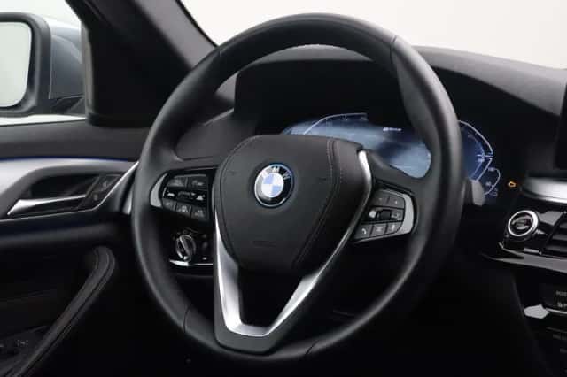 BMW 5-Serie (2022) thumbnail 2