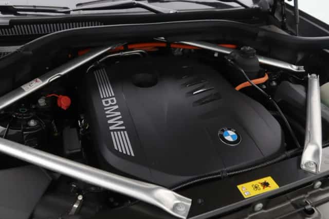BMW X5 (2025) thumbnail 5