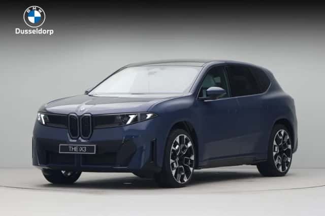 BMW iX3 (2026) thumbnail 1