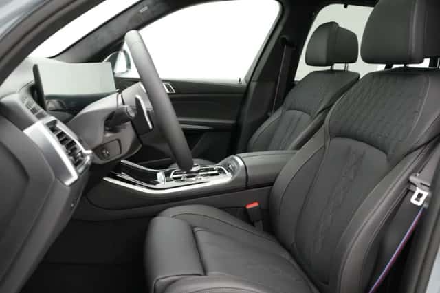 BMW X5 (2026) thumbnail 5