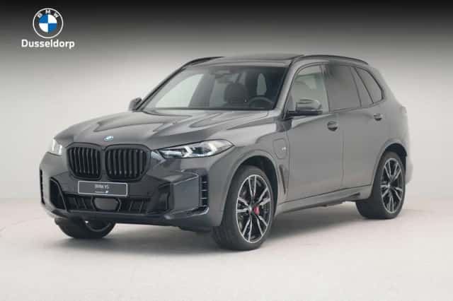 BMW X5 (2026) thumbnail 1