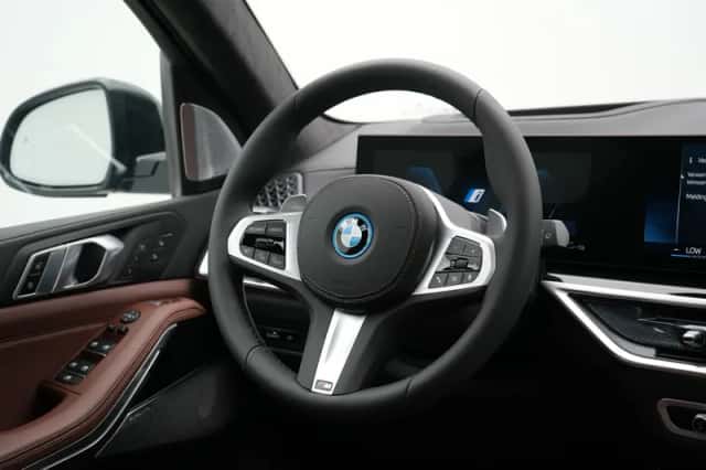 BMW X5 (2026) thumbnail 2