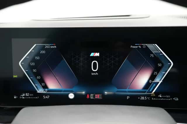BMW X5 (2026) thumbnail 3