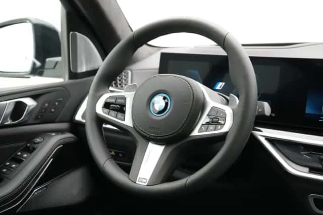 BMW X5 (2026) thumbnail 2