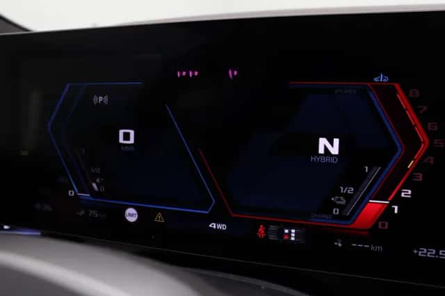 BMW M5 (2026) thumbnail 3