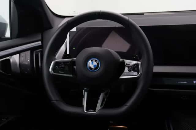 BMW X3 (2026) thumbnail 2