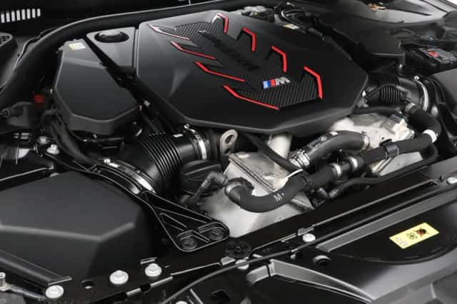 BMW M5 (2026) thumbnail 4