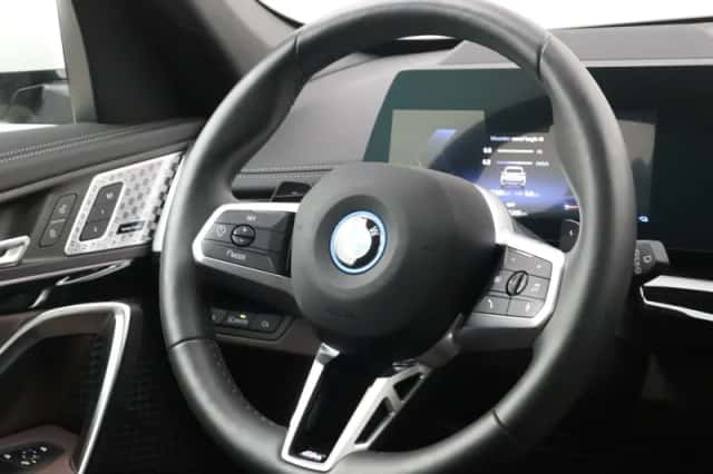 BMW X1 (2025) thumbnail 2