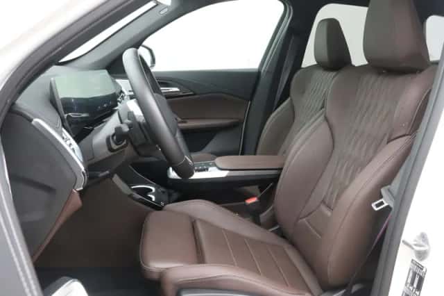 BMW X1 (2025) thumbnail 5