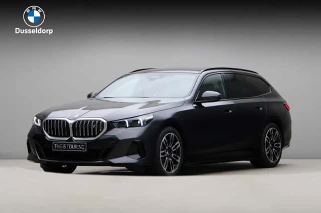 BMW i5 (2026) thumbnail 1