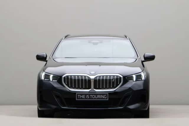 BMW i5 (2026) thumbnail 6